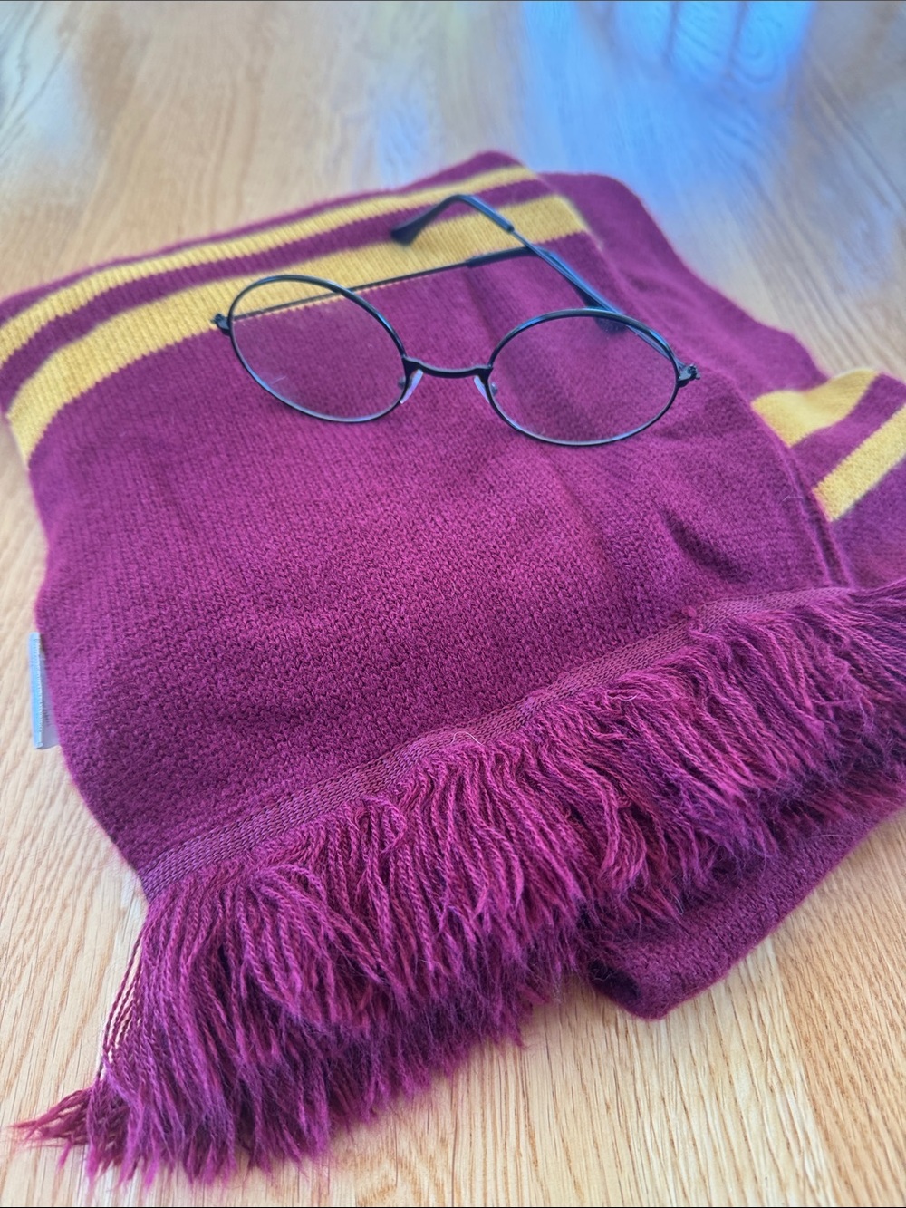 Harry Potter Gryffindor Themed Accessory Set Scarf And Glasses